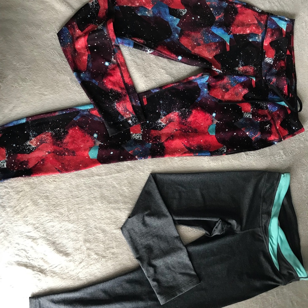 Danskin Now Space Patterned Workout Leggings